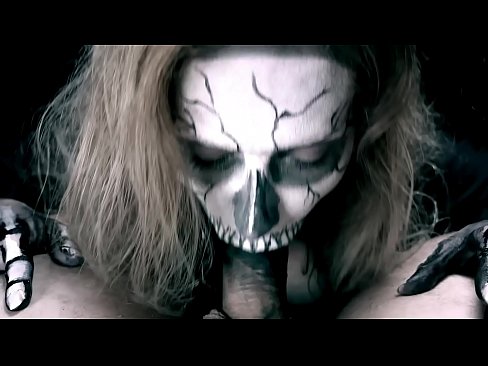 ❤️ Demon ti fi souse kòk chante ak bouch nwa li ak vale kom. ❤❌ Jis pònografi nan ht.dewporn.ru